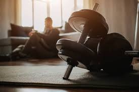 阿尔瓦罗·卡雷拉斯在缺席两场比赛后强势回归西甲联赛🔥🔙 来源：Madrid Xtra阿尔瓦罗·卡雷拉斯在缺席两场比赛后强势回归西甲联赛🔥🔙 来源：Madrid Xtra