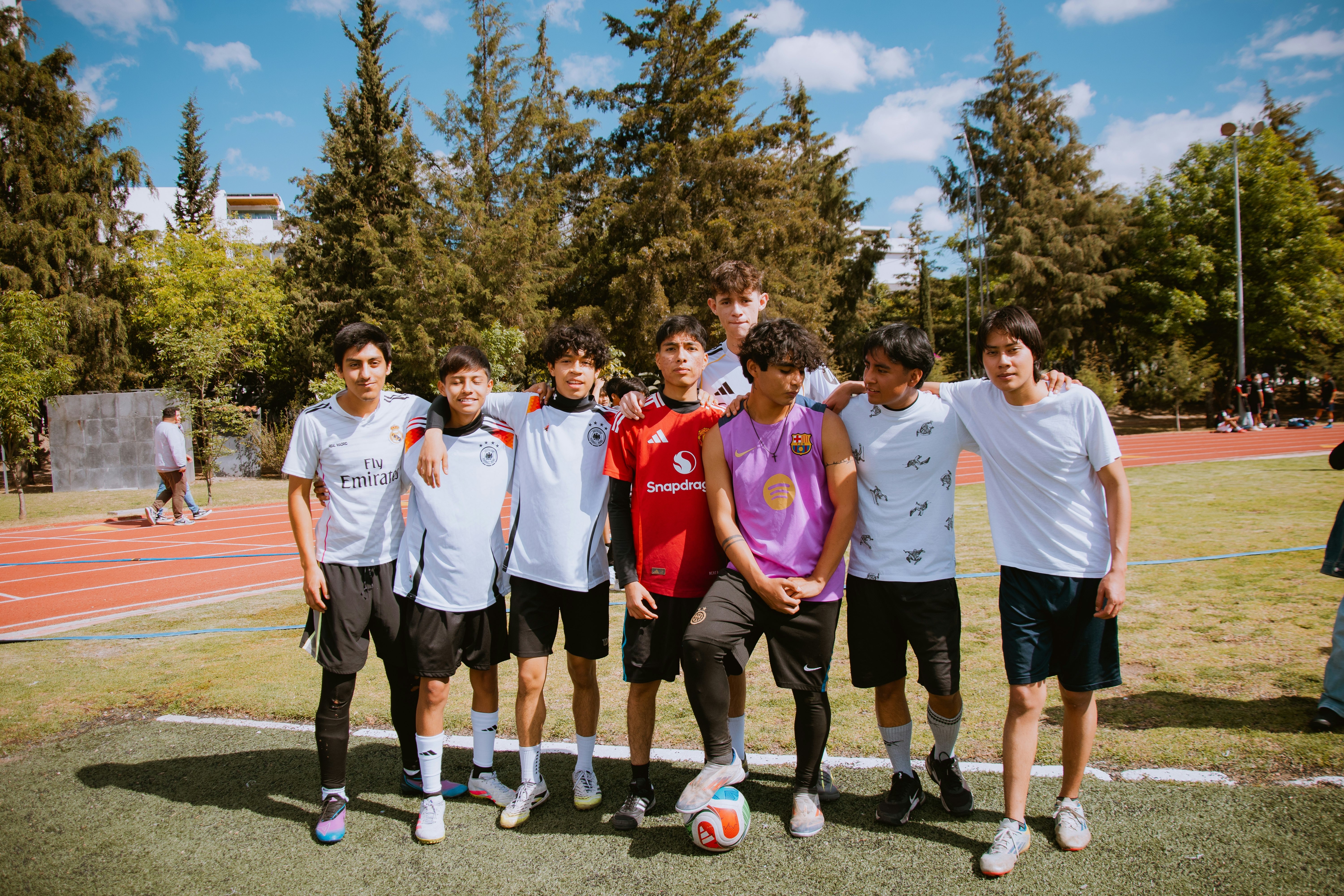 選秀弱年的開季大驚奇 灰熊霸榜新人王前兩名